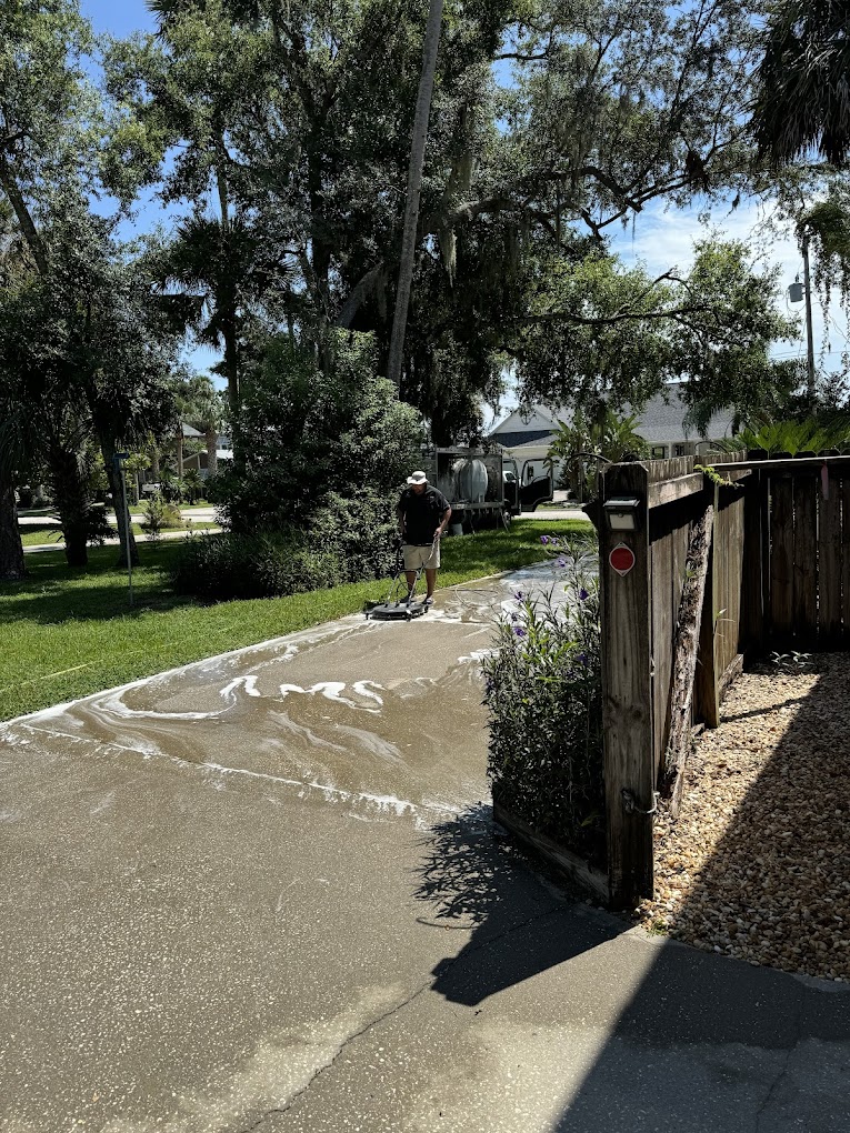Driveway cleaning Ormond Beach